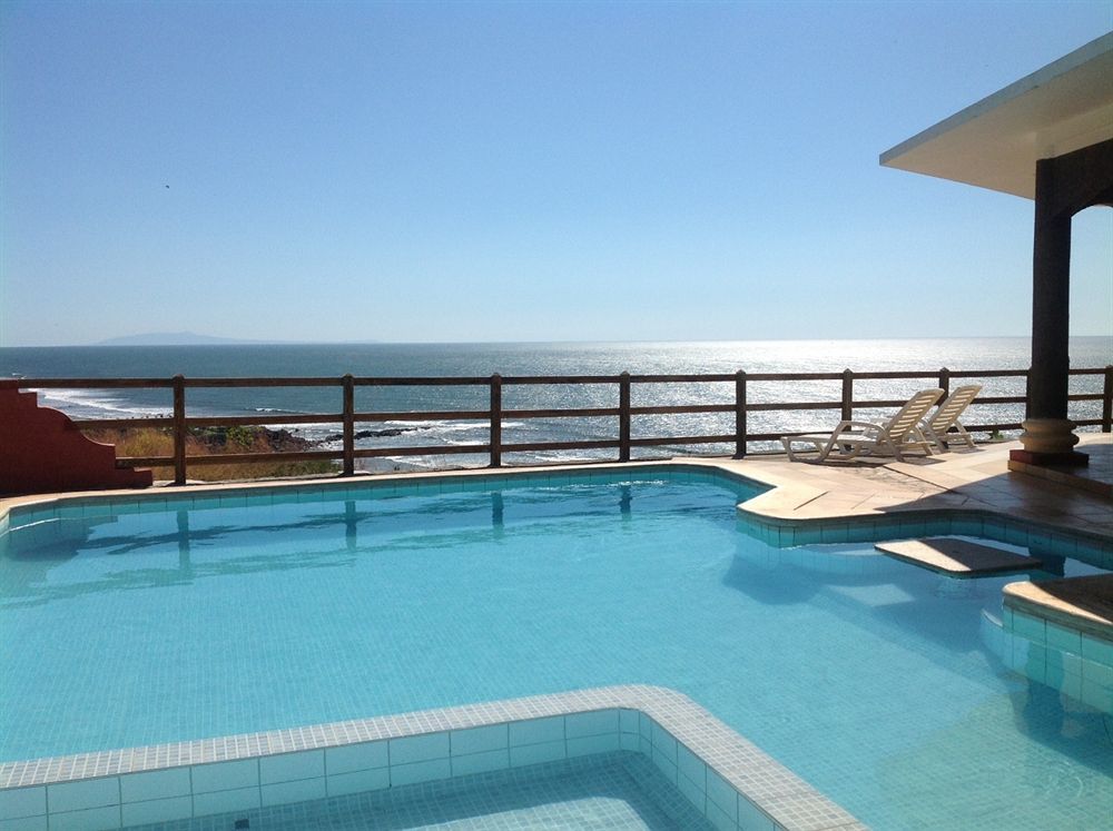Hotel Miraflores エル・クコ エクステリア 写真